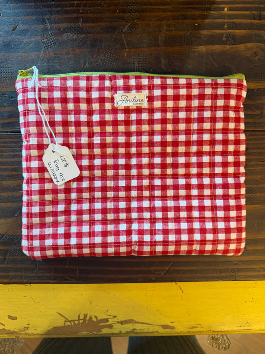 Aniline hand-made medium zip bags
